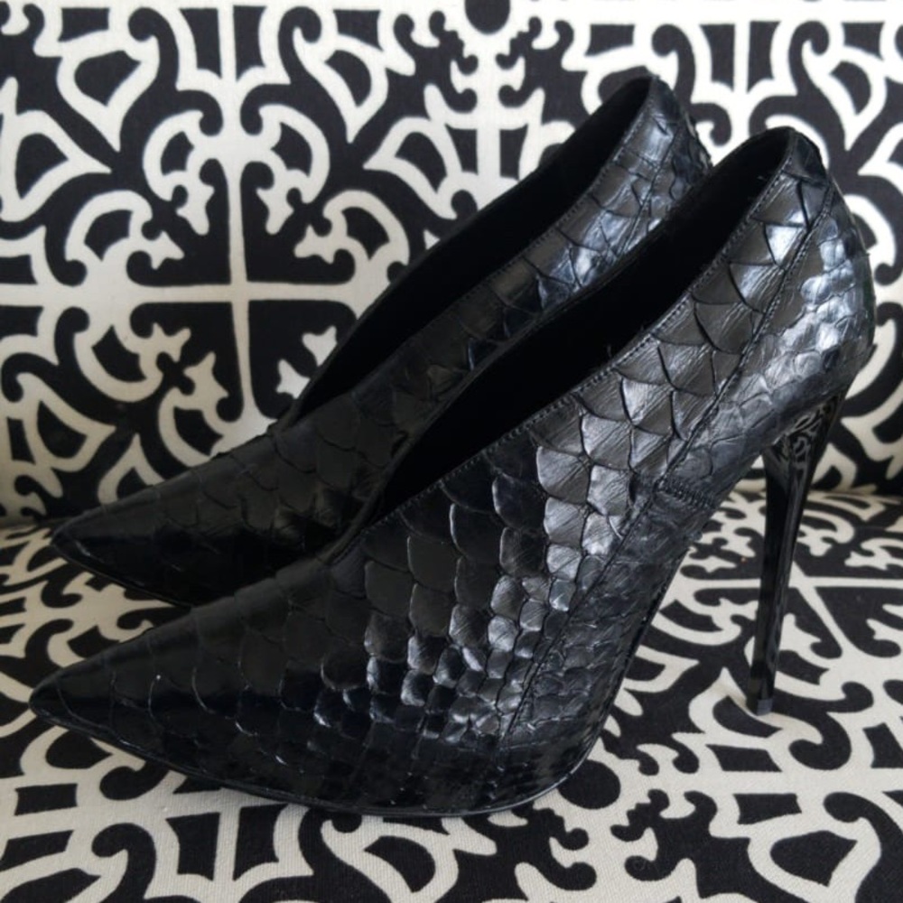 Burberry Prorsum Python Pointed-Toe Booties - Picture 2 of 4